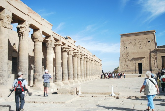 Säulenhof von Philae