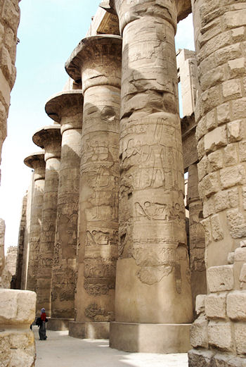 Die Große Säulenhalle von Karnak