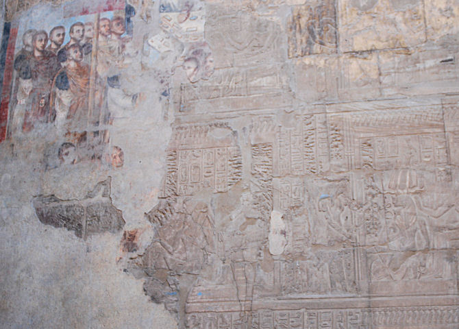 Verputztes Relief im Luxortempel